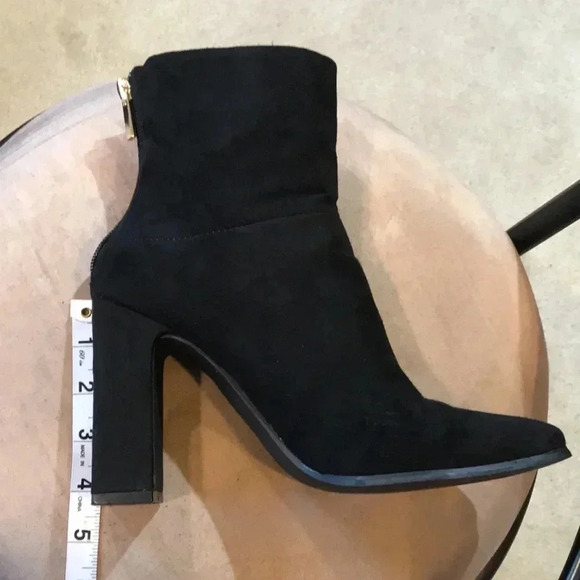 Black Faux Suede Ankle Zip Back Bootie with 4 inch Heel-Size 8 - Picture 6 of 10